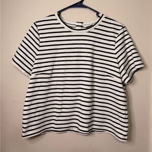 Banana Republic Black & White Striped Short Sleeve Tee